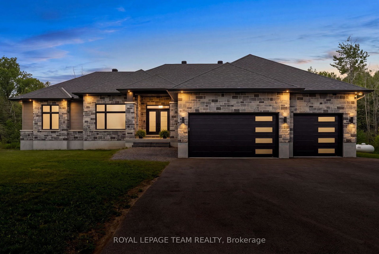 176-country-meadow-drive-ottawa-ontario-x13594920
