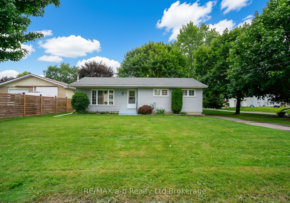 24-centre-street-norwich-ontario-x13594986