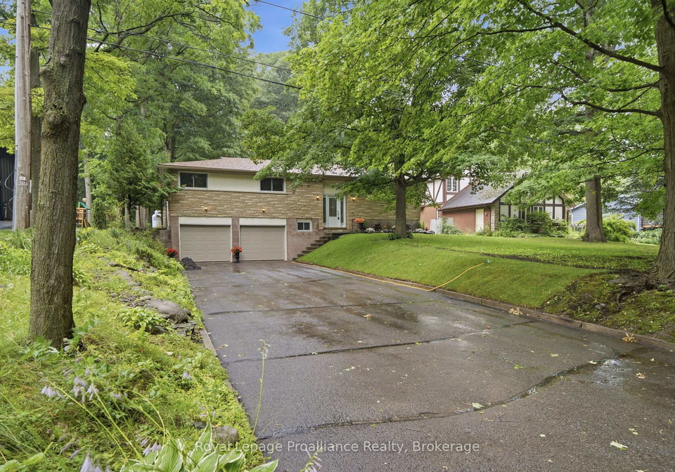 156-pinehill-crescent-belleville-ontario-x13595044