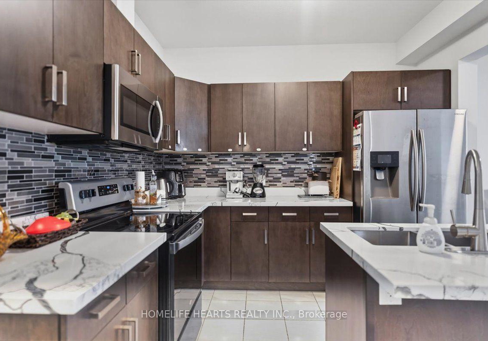 9561-tallgrass-avenue-niagara-falls-ontario-x13595198
