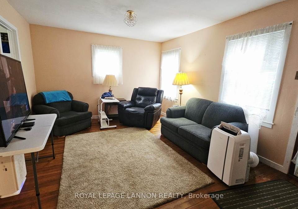 1414-gore-street-w-thunder-bay-ontario-x13595222