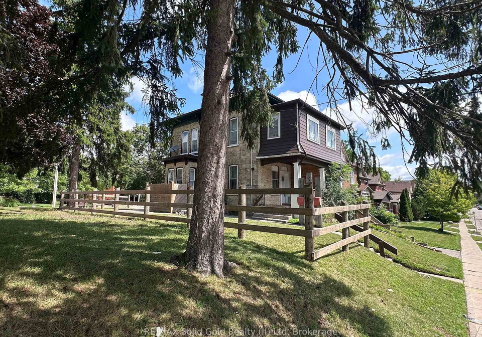 10-shanley-street-kitchener-ontario-x13595236