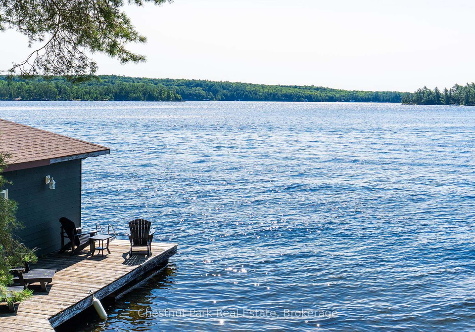 1049-sagamo-boulevard-muskoka-lakes-ontario-x13595278