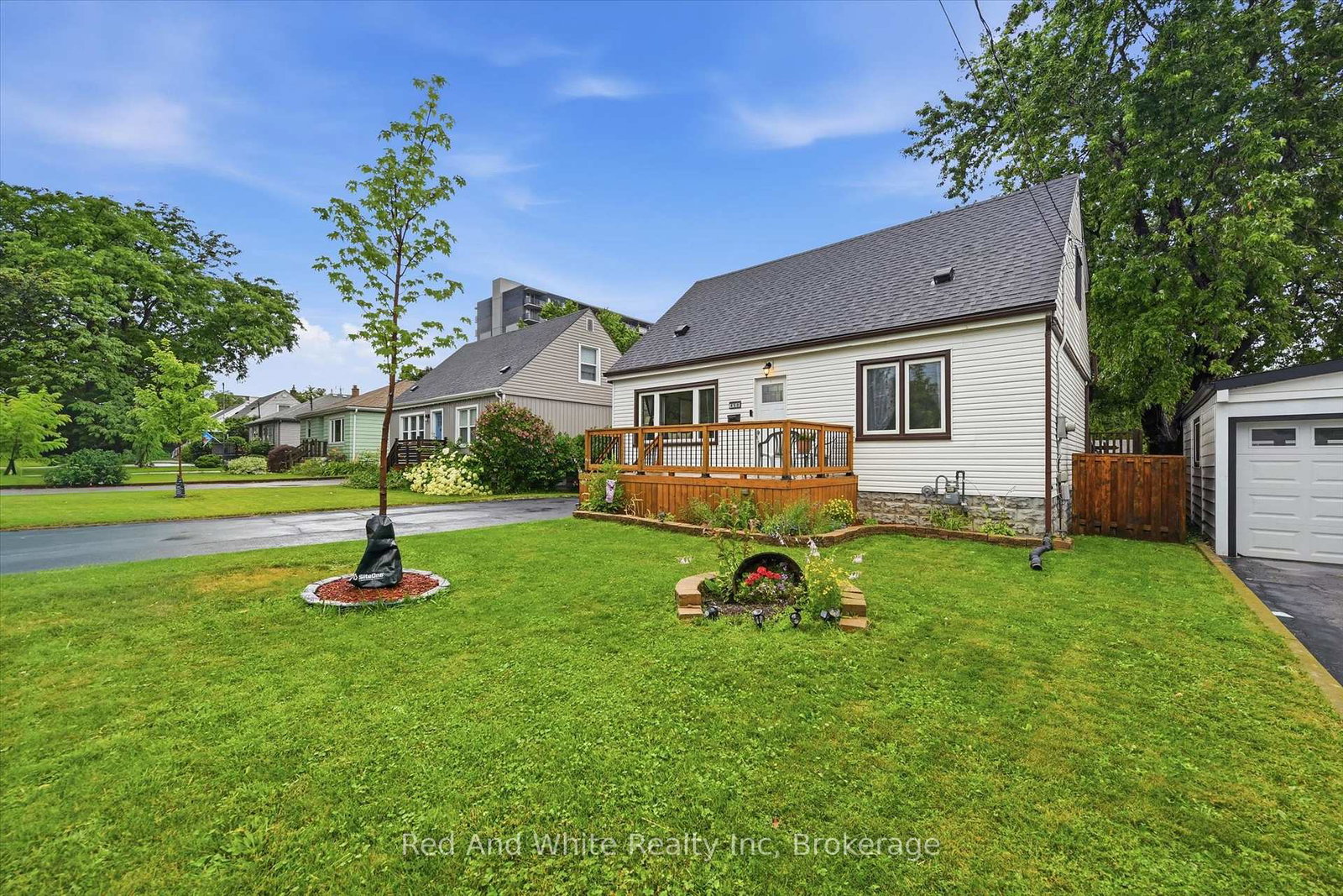 450-east-42nd-street-hamilton-ontario-x13595316