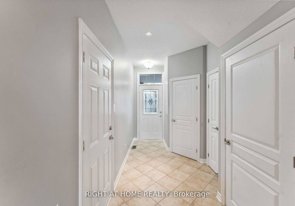 130-tandalee-crescent-kanata-ontario-x13595356