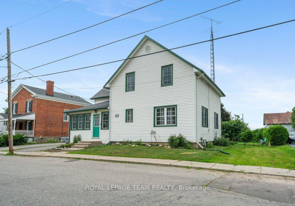 506-victoria-street-north-dundas-ontario-x13595444