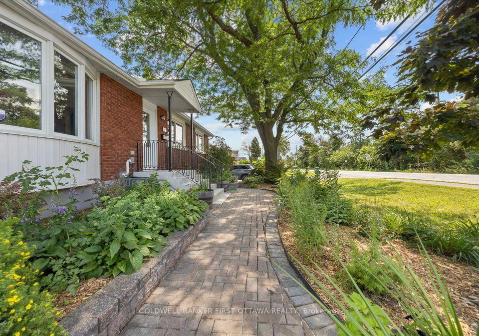 881-blair-road-ottawa-ontario-x13595466