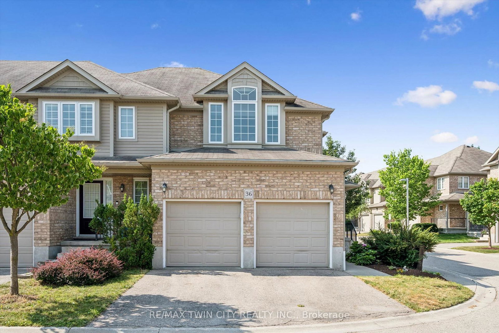 555-chablis-drive-waterloo-ontario-x13595566