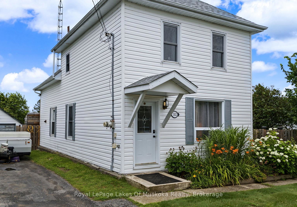 152-main-street-burks-falls-ontario-x13595632