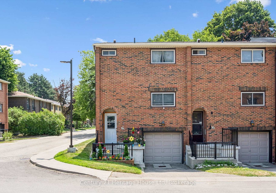 201-silvercreek-15-parkway-n-guelph-ontario-x13595700