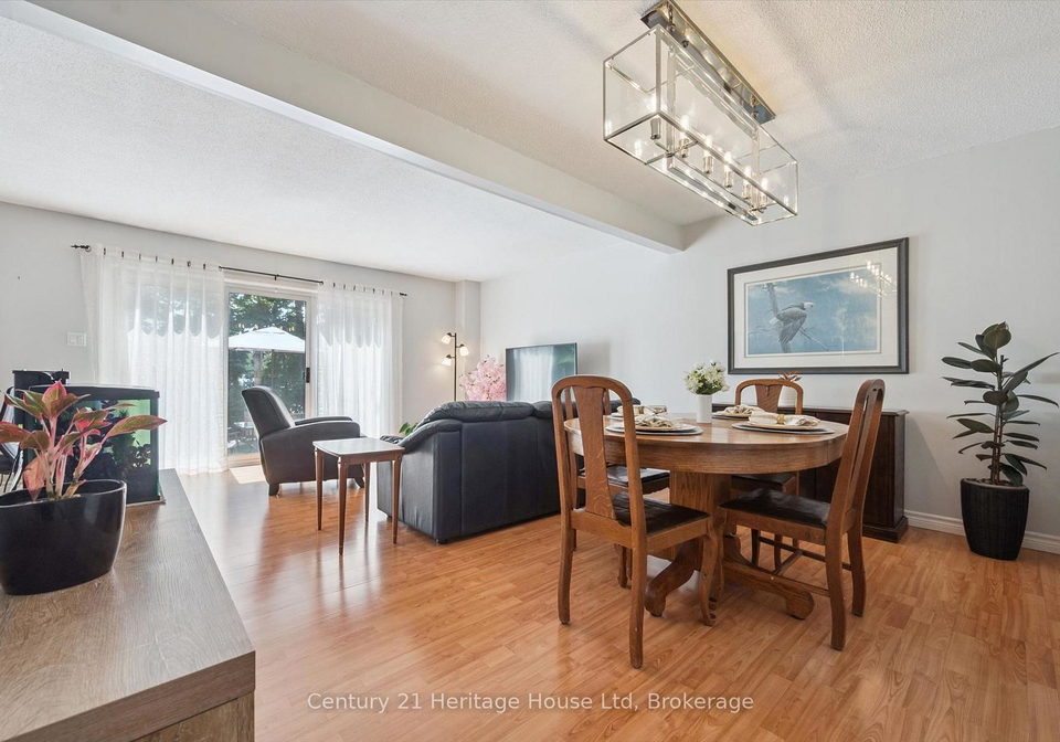 201-silvercreek-15-parkway-n-guelph-ontario-x13595700