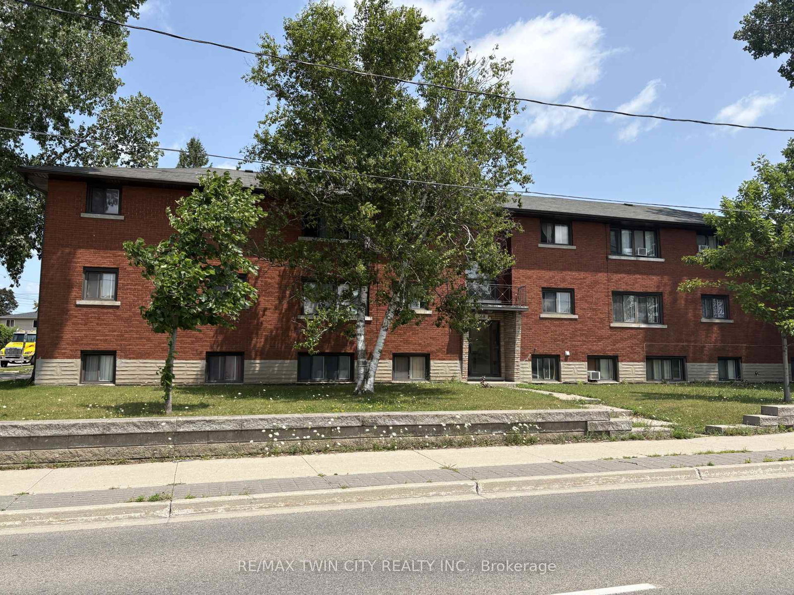 368-weber-street-w-kitchener-ontario-x13595704