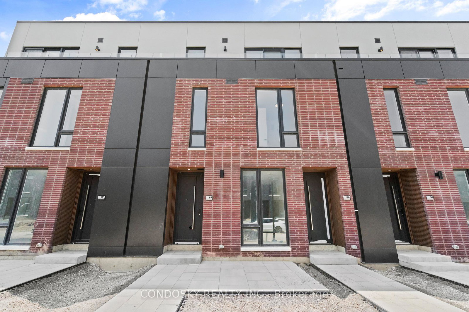 87-everett-common-st-catharines-ontario-x13595736