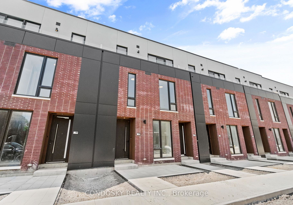 87-everett-common-st-catharines-ontario-x13595736