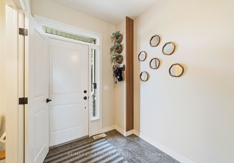 17-southshore-crescent-hamilton-ontario-x13595758