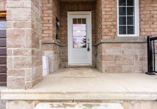 32-vickers-road-hamilton-ontario-x13595784