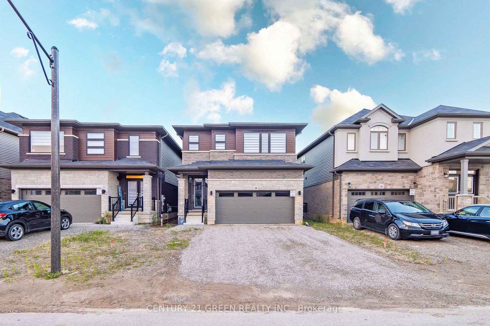 14-holder-drive-brantford-ontario-x13595886