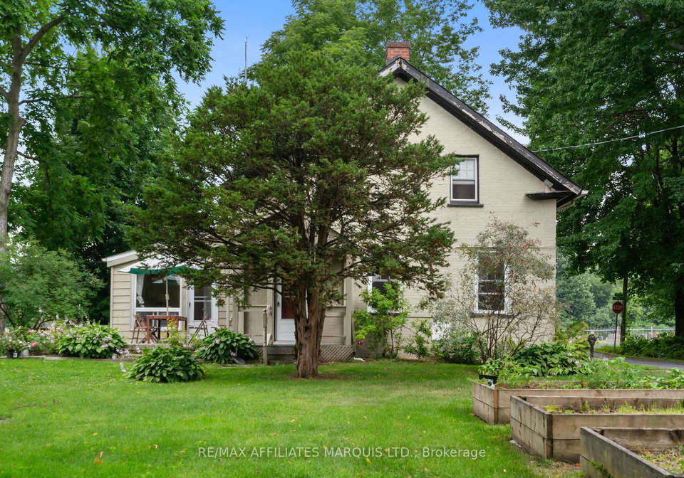 6368-king-street-south-glengarry-ontario-x13595954