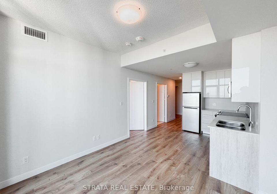 60-frederick-street-kitchener-ontario-x13596058