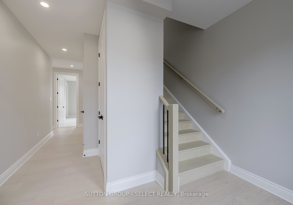 2835-sheffield-place-london-south-ontario-x13596172
