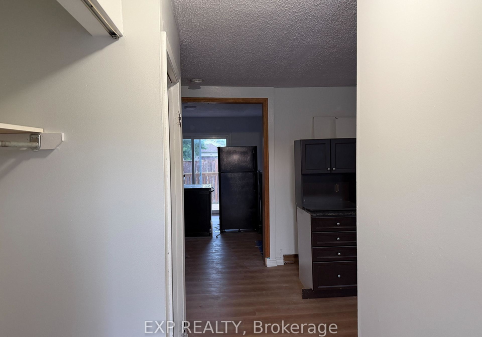 490-third-street-london-east-ontario-x13596258