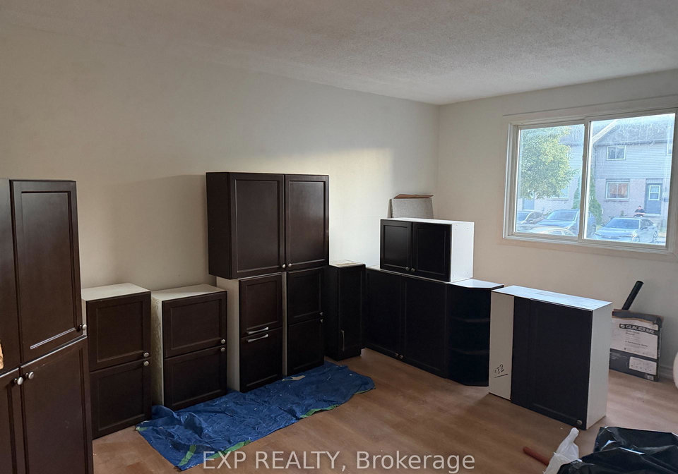 490-third-street-london-east-ontario-x13596258