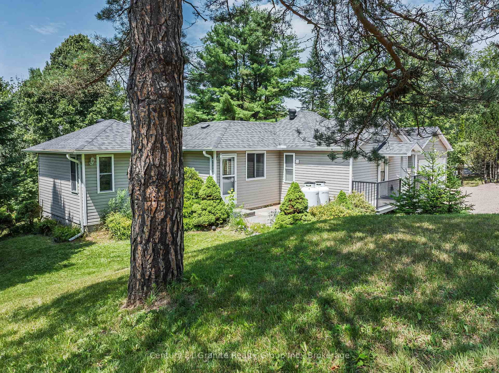 7177-gelert-road-dysart-et-al-ontario-x13596404
