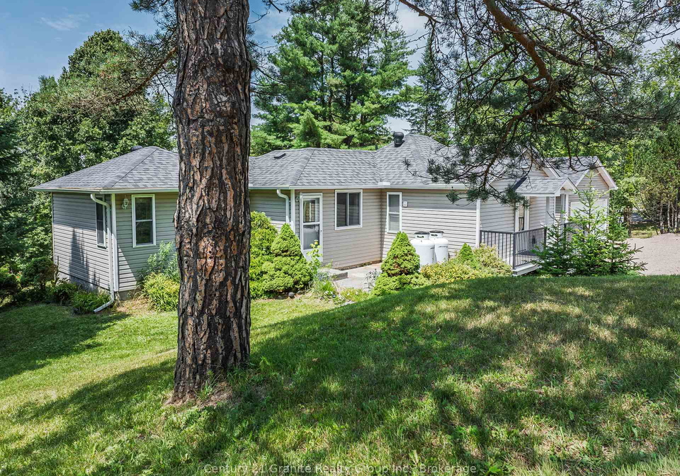 7177-gelert-road-dysart-et-al-ontario-x13596404