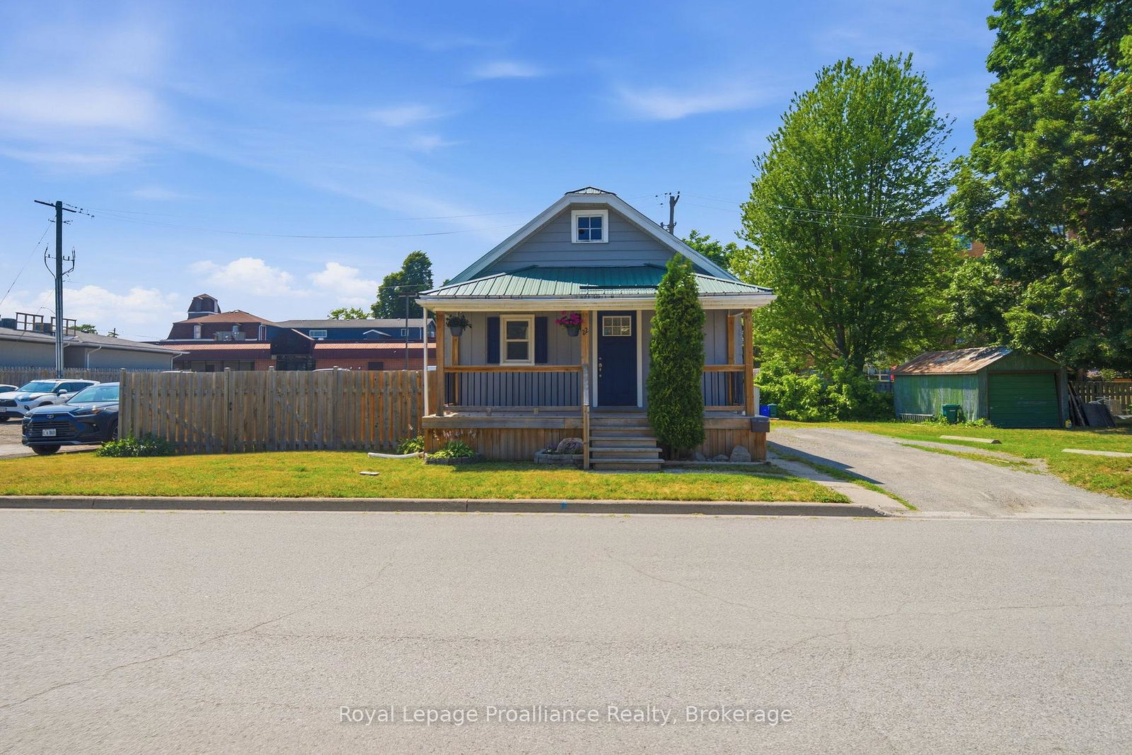 22-flindall-street-quinte-west-ontario-x13596434