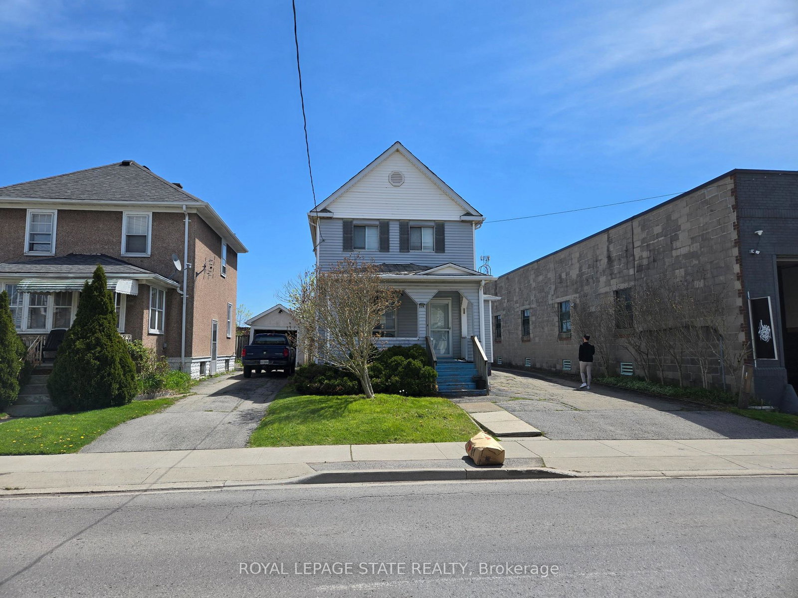 224-burgar-street-welland-ontario-x13596456