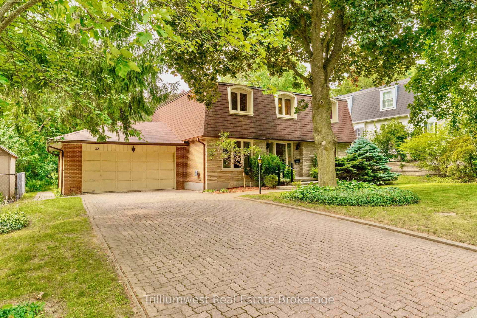 32-waverley-drive-guelph-ontario-x13596520