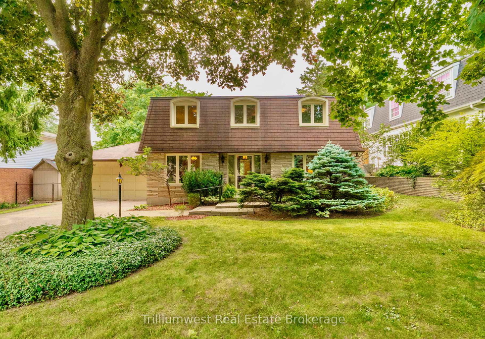 32-waverley-drive-guelph-ontario-x13596520