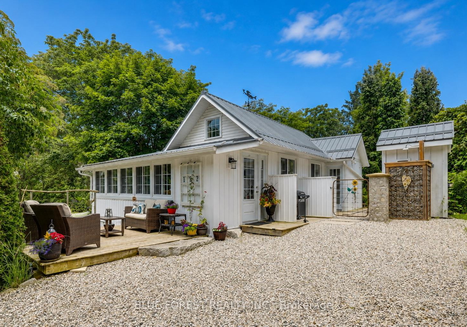192-mitchell-street-central-elgin-ontario-x13596618