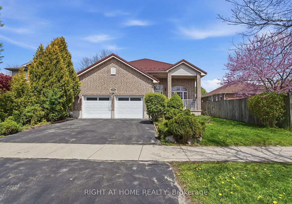 210-hawthorne-road-london-north-ontario-x13596650