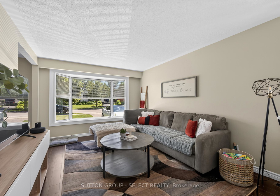 183-185-vancouver-street-london-east-ontario-x13596826