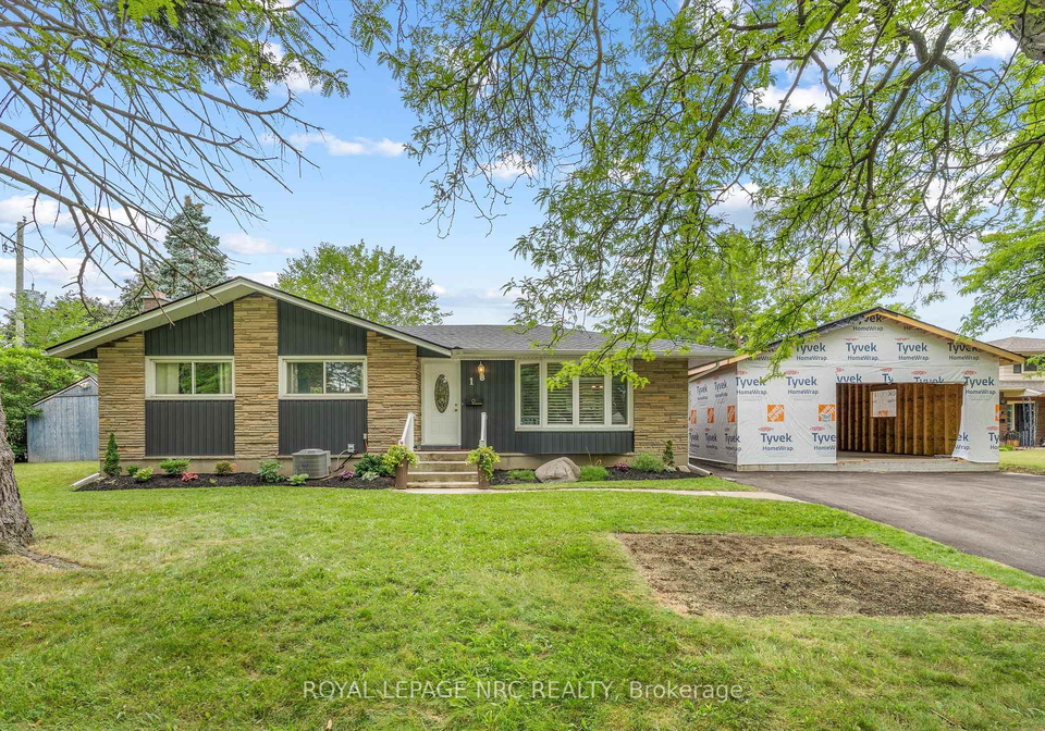 1-kingston-bay-st-catharines-ontario-x13596828