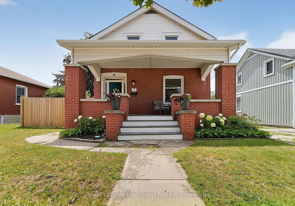 114-elgin-avenue-e-goderich-ontario-x13596972