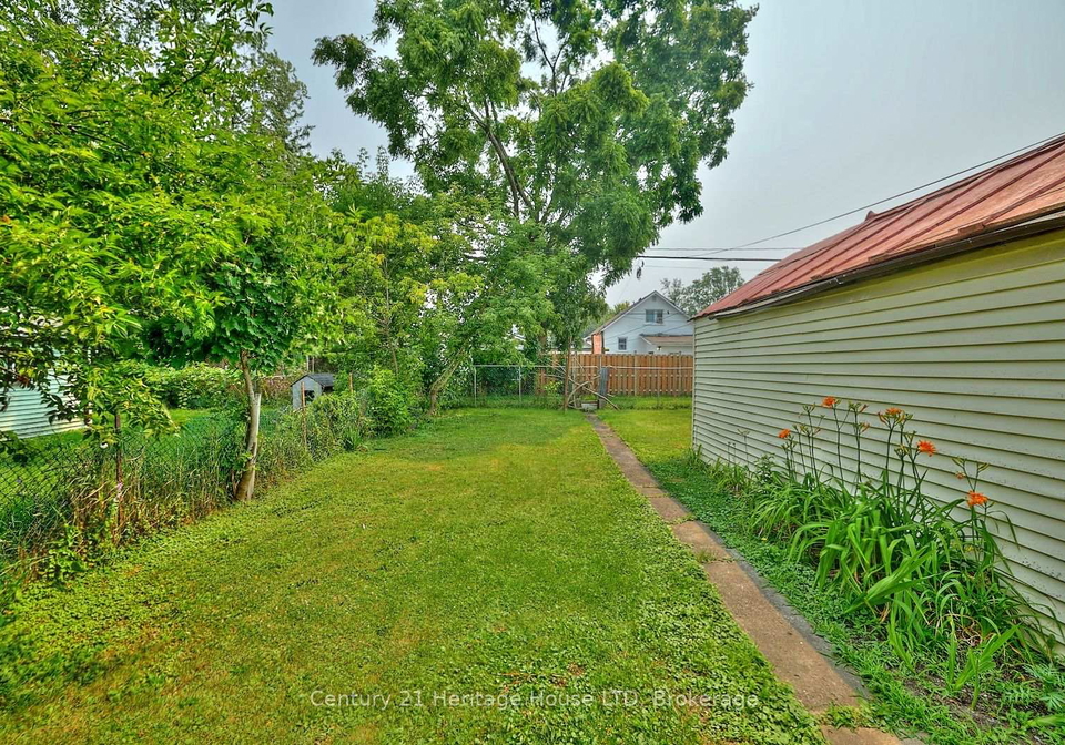 231-dufferin-street-fort-erie-ontario-x13597060