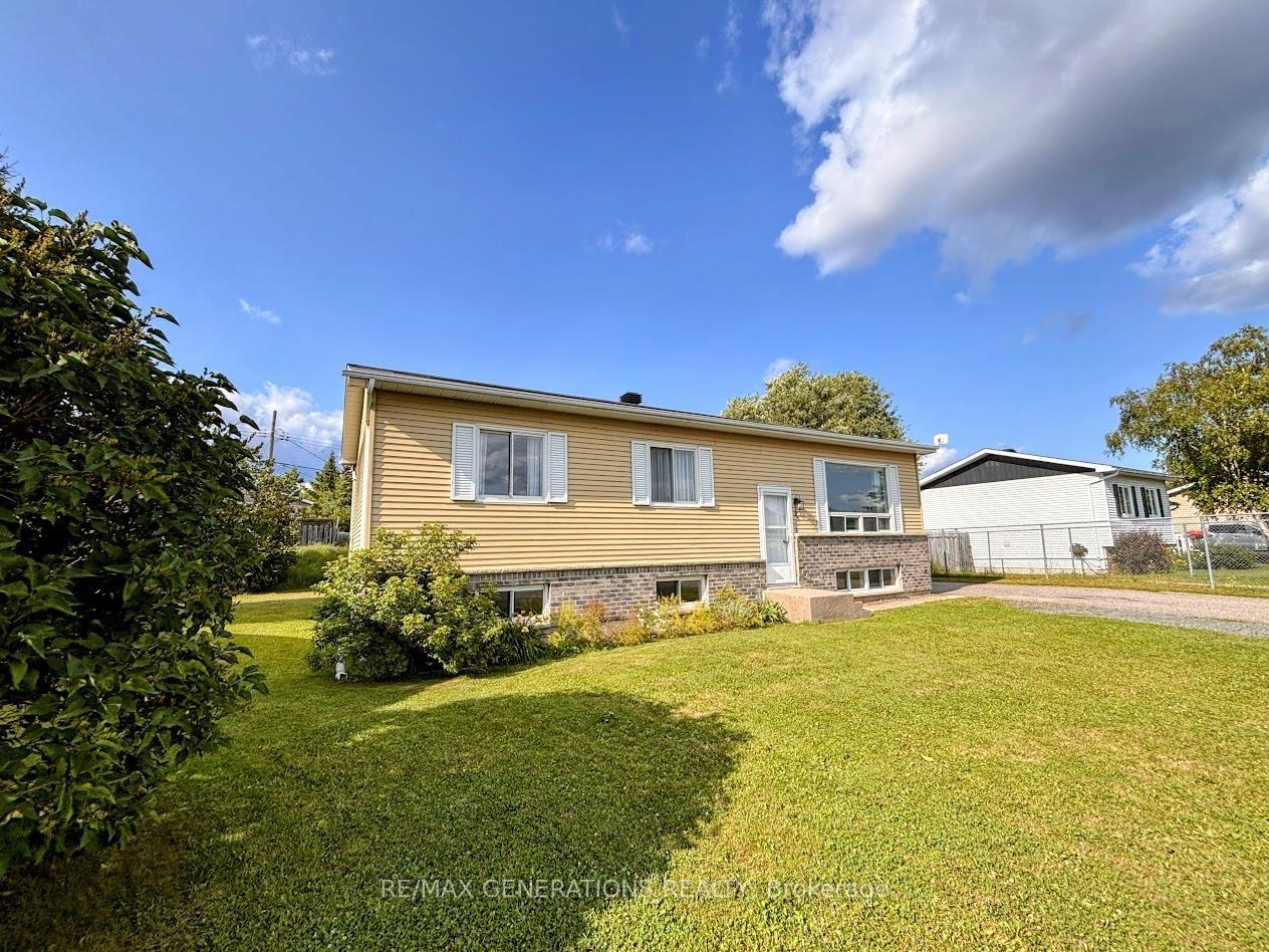 25-brooks-street-manitouwadge-ontario-x13597526