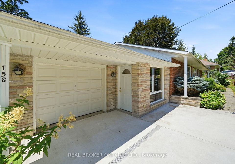 158-diagonal-road-north-huron-ontario-x13597718