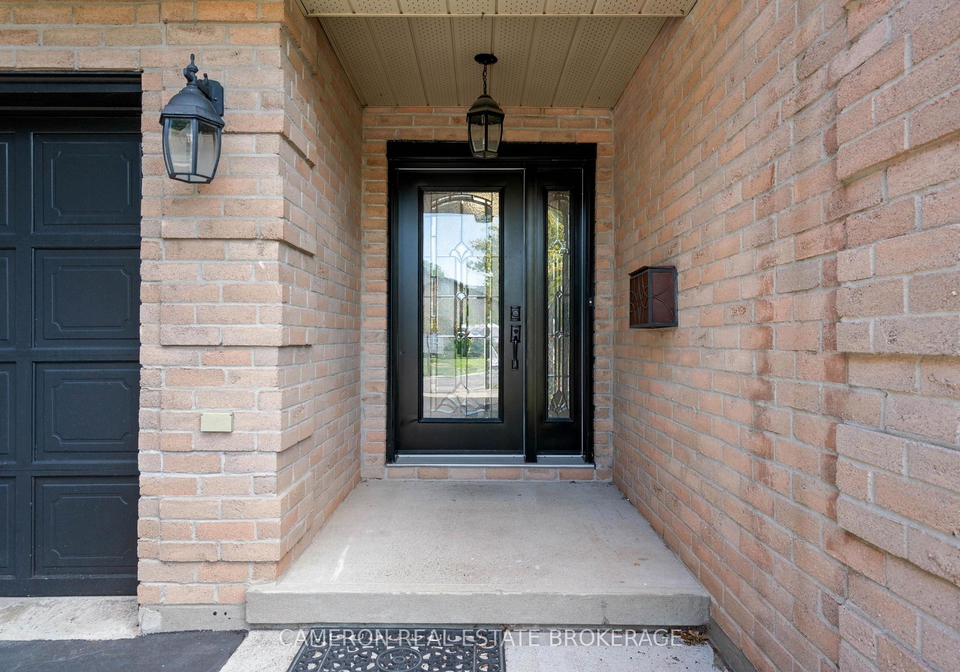 1344-stormont-drive-cornwall-ontario-x13597750