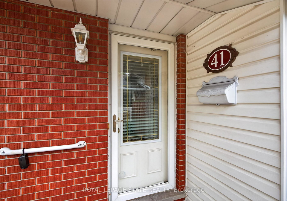 41-darlington-drive-hamilton-ontario-x13597758