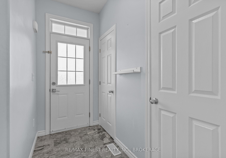 893-ascot-lane-kingston-ontario-x13597966