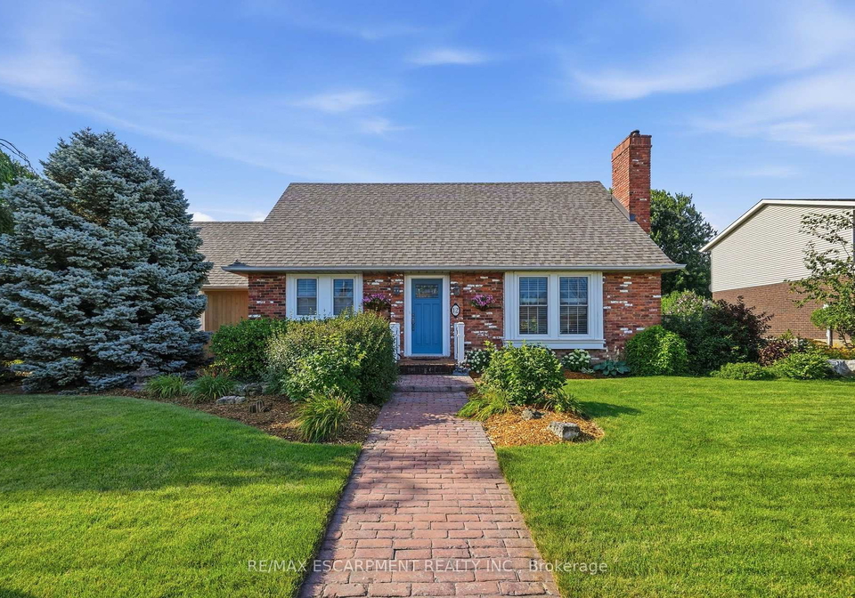 12-huntington-lane-st-catharines-ontario-x13598218