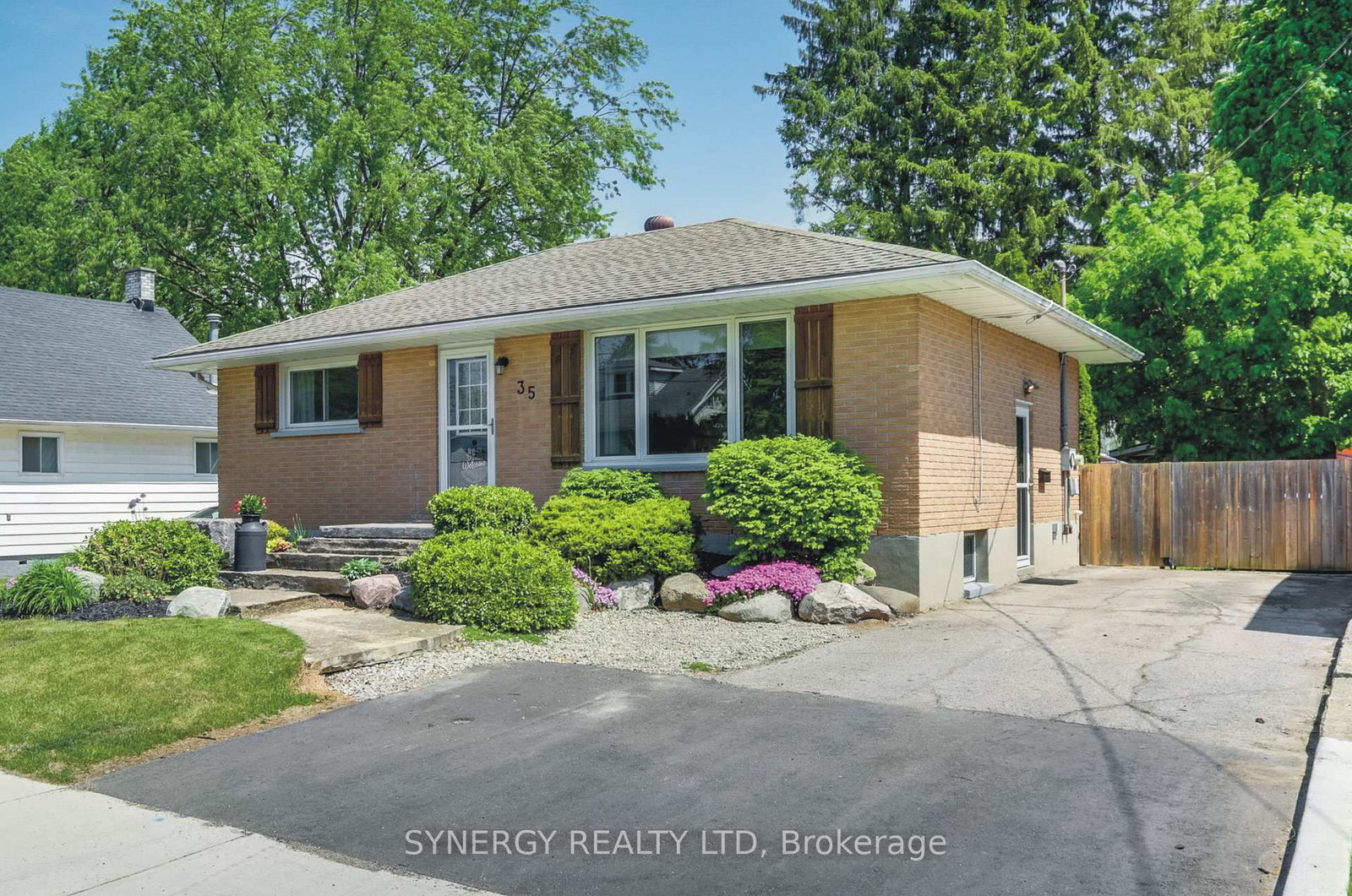 35-queen-street-strathroy-caradoc-ontario-x13598240