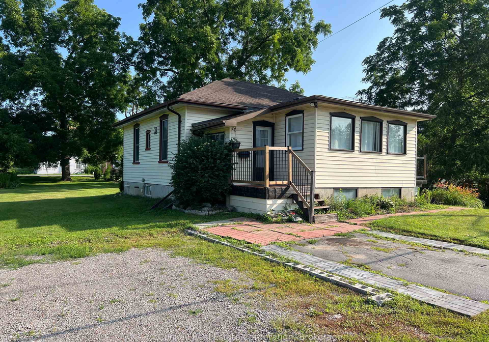 24-king-street-w-kawartha-lakes-ontario-x13598328
