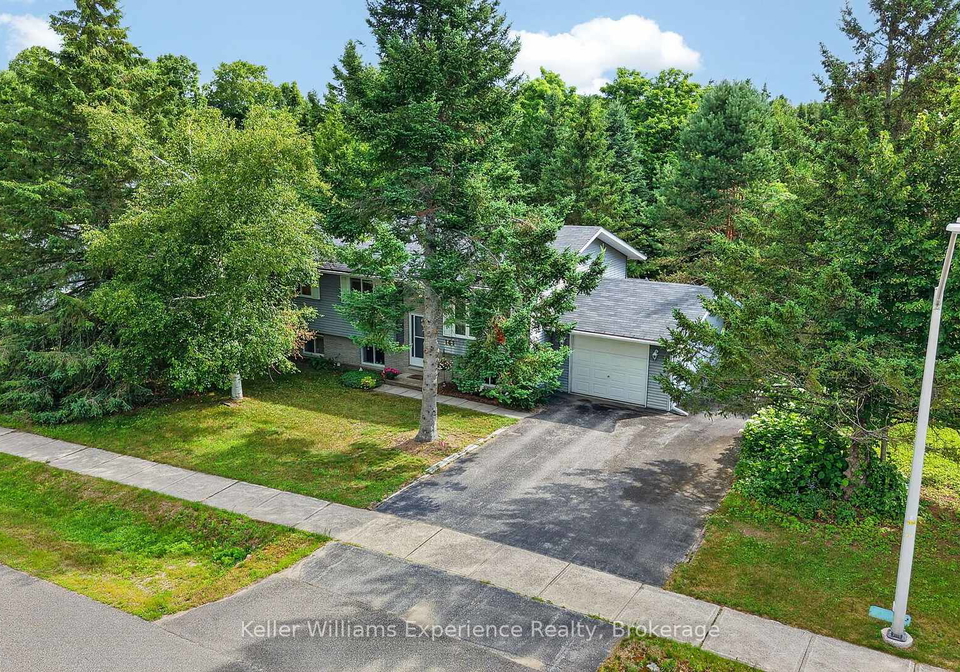 141-meadow-heights-drive-bracebridge-ontario-x13598428
