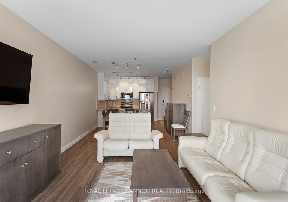 2260-sleeping-giant-parkway-thunder-bay-ontario-x13598610