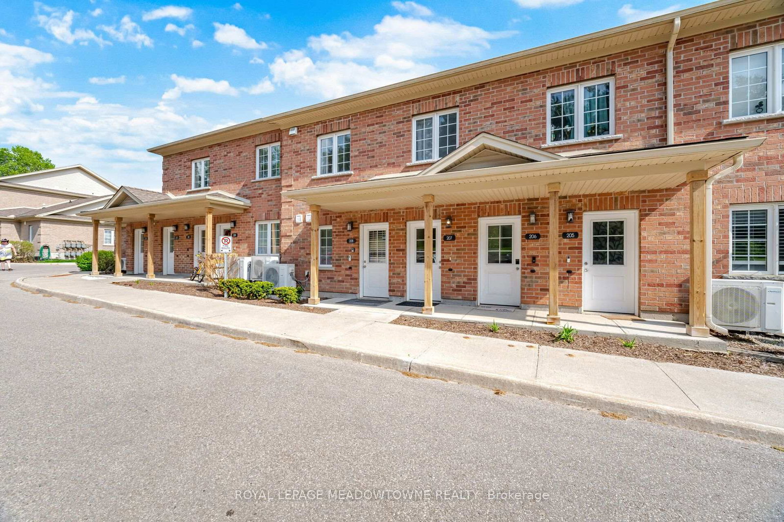 7-cityview-drive-s-guelph-ontario-x13598672