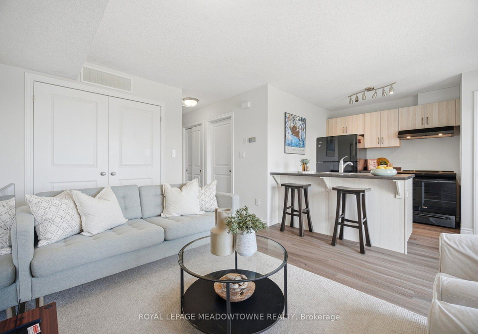 7-cityview-drive-s-guelph-ontario-x13598672